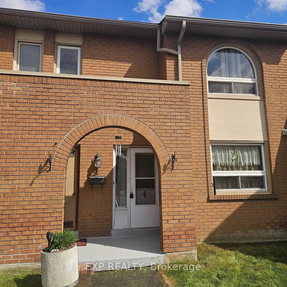 1180 Mississauga Valley Boulevard 4, Mississauga, ON L5A 3M9 – main photo