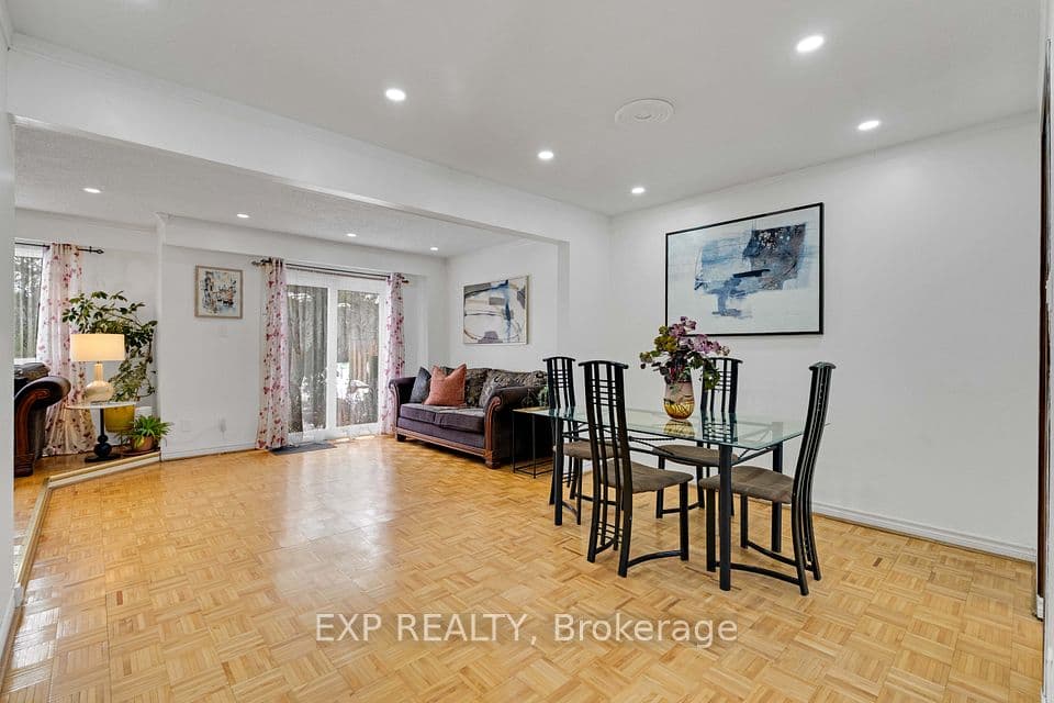 1180 Mississauga Valley Boulevard 4, Mississauga, ON L5A 3M9 – photo 3