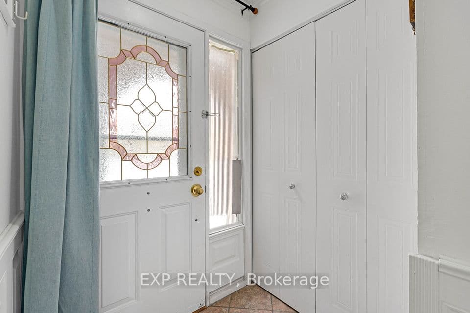 1180 Mississauga Valley Boulevard 4, Mississauga, ON L5A 3M9 – photo 2
