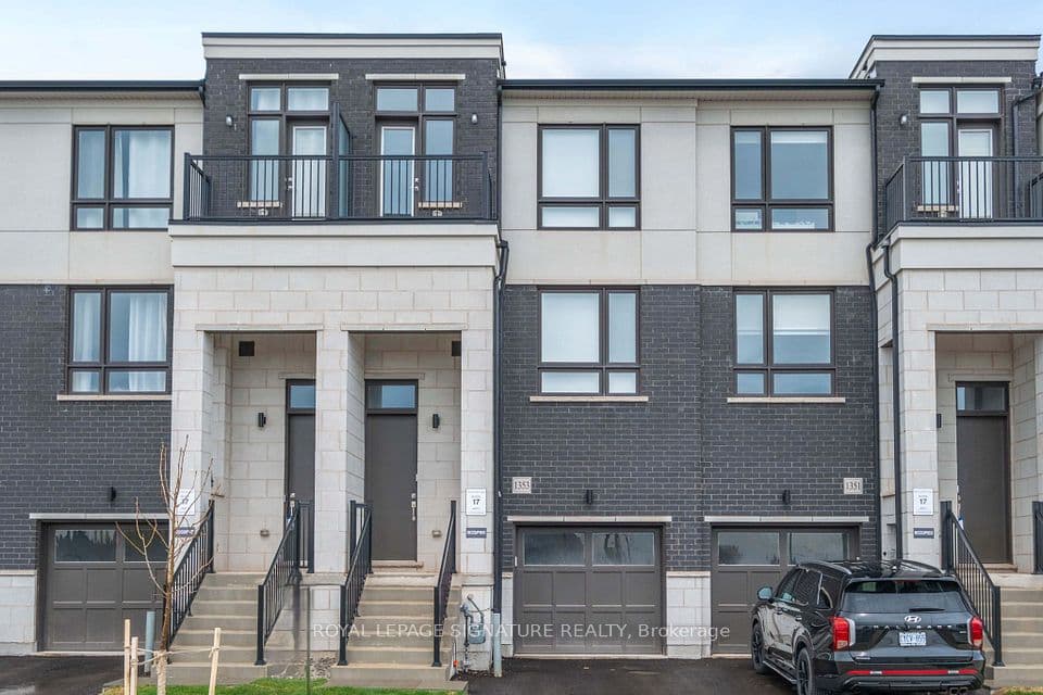 1353 Shevchenko Boulevard, Oakville, ON L6M 5R4 – main photo