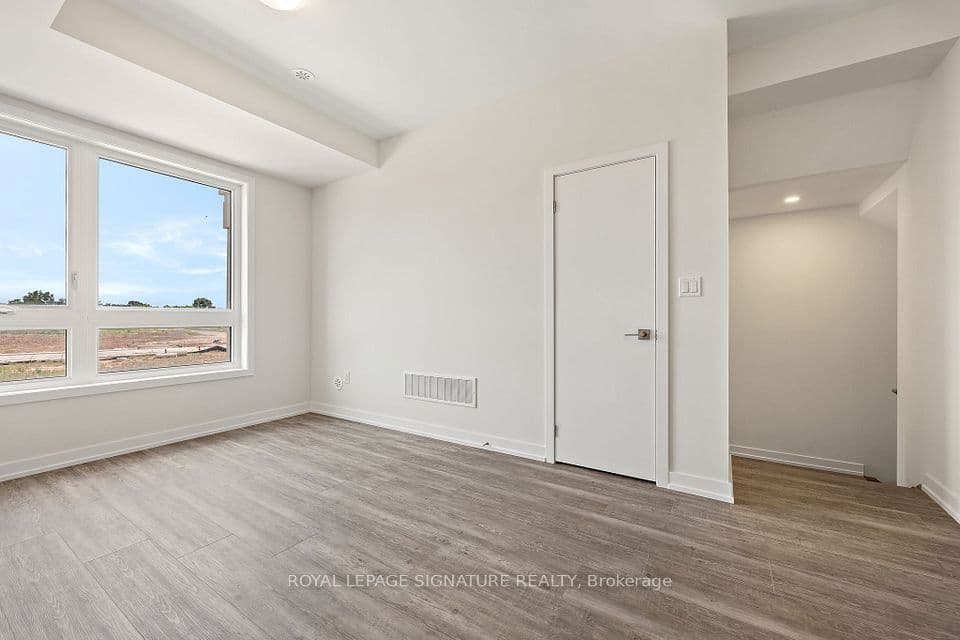 1353 Shevchenko Boulevard, Oakville, ON L6M 5R4 – photo 3