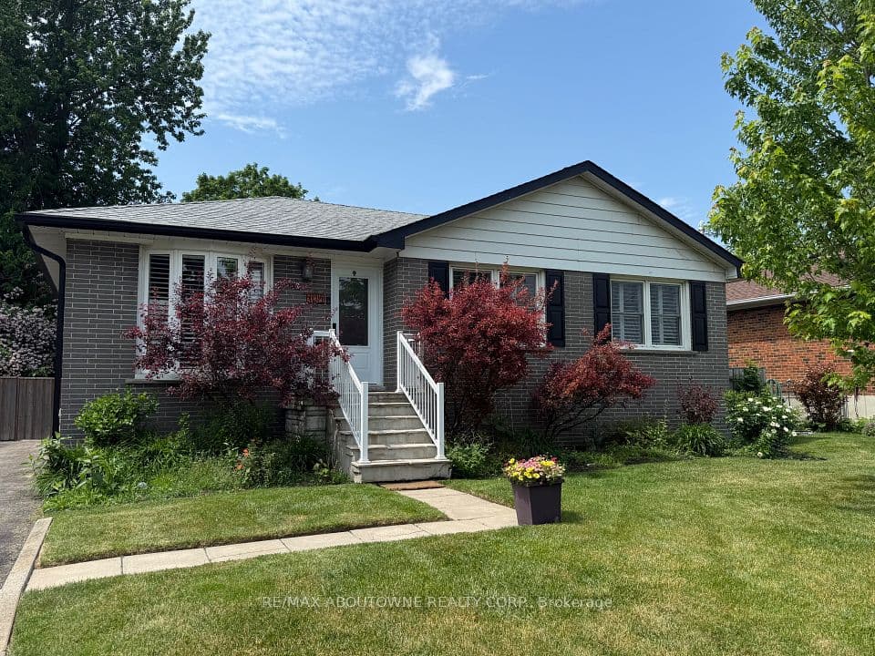 134 Wakefield Road, Milton, ON L9T 2L9 – main photo