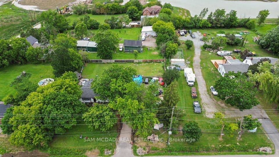 10043 Britannia Road, Milton, ON L9T 7G5 – main photo
