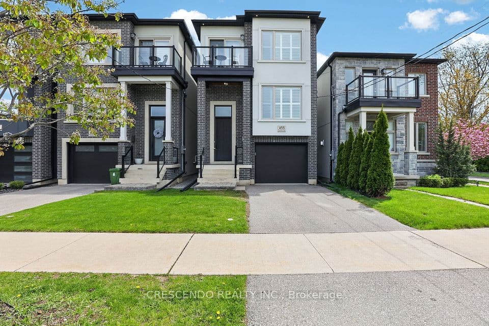 455 Rimilton Avenue, Toronto, ON M8W 2G7 – photo 2