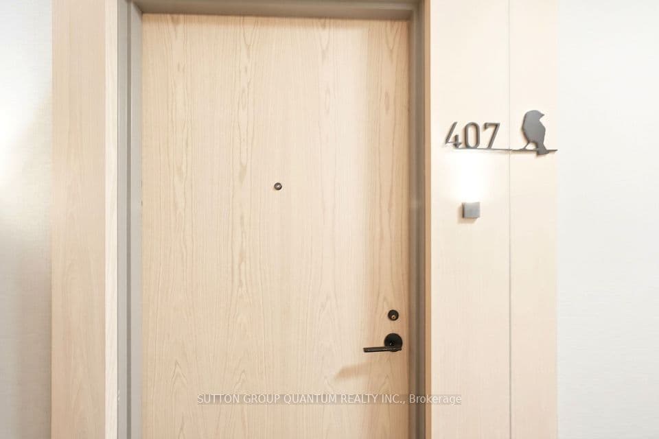 50 George Butchart Drive 407, Toronto, ON M3K 1Y2 – photo 2