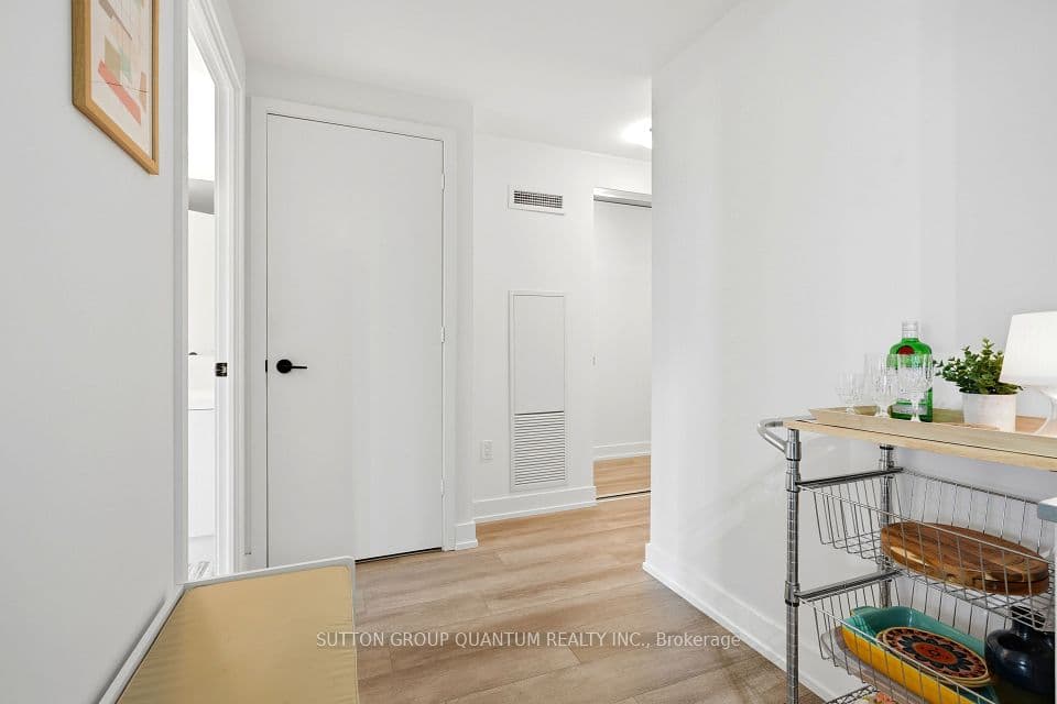50 George Butchart Drive 407, Toronto, ON M3K 1Y2 – photo 3