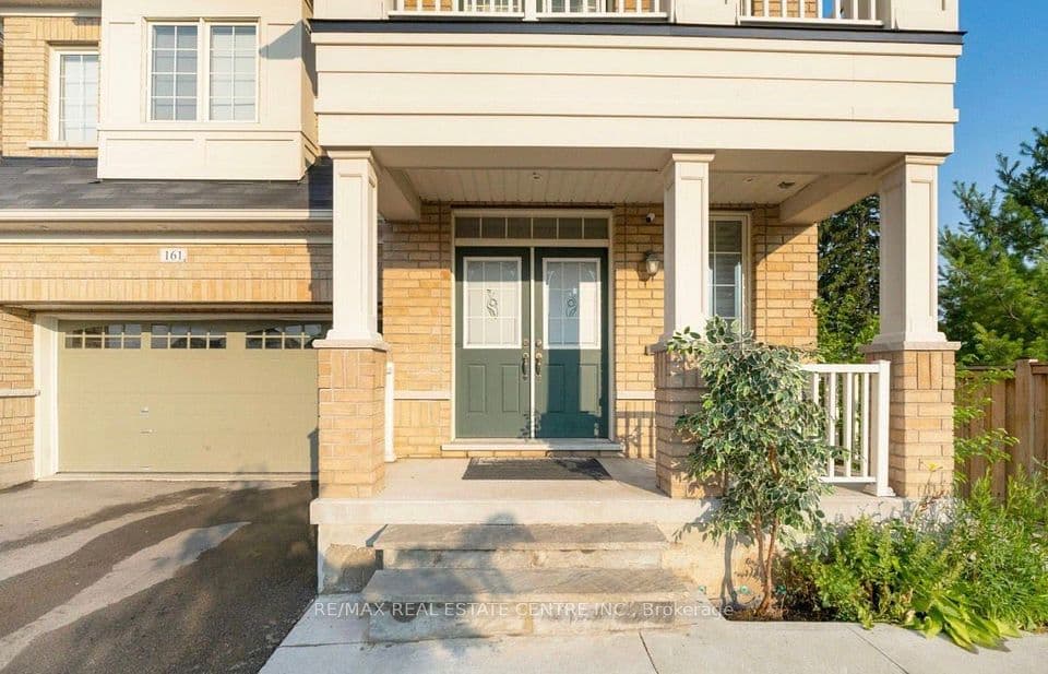 161 Bonnie Braes Drive, Brampton, ON L6Y 5Z1 – photo 2