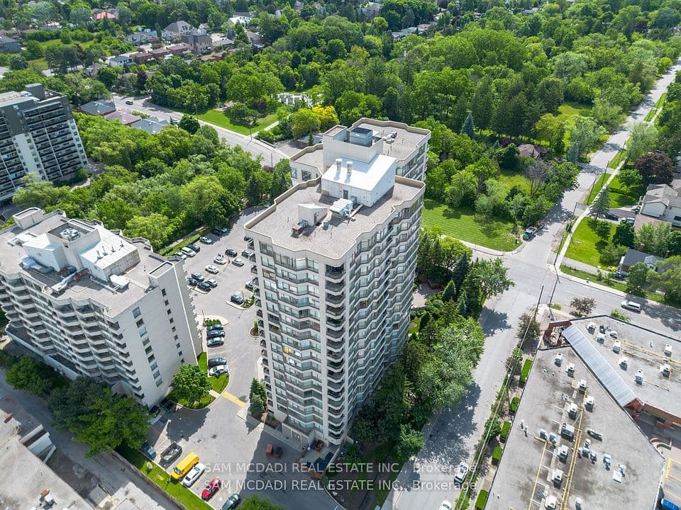 75 King Street E 1105, Mississauga, ON L5A 4G5 – main photo