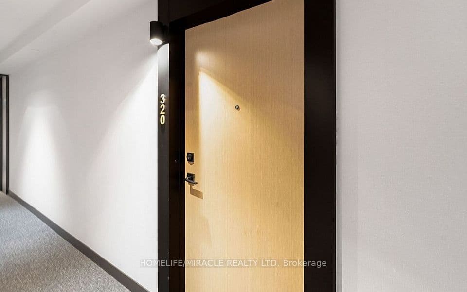 36 Zorra Street 320, Toronto, ON M8Z 0G5 – photo 2
