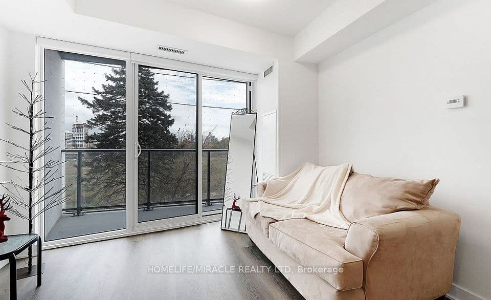 36 Zorra Street 320, Toronto, ON M8Z 0G5 – photo 3