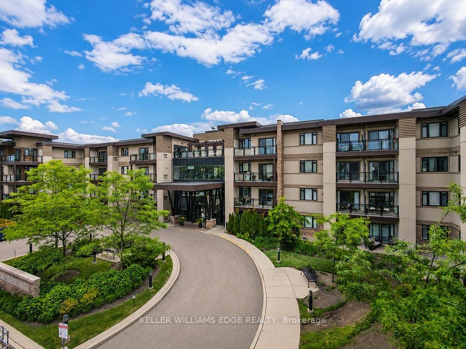 128 Garden Drive 413, Oakville, ON L6K 0H7 – main photo