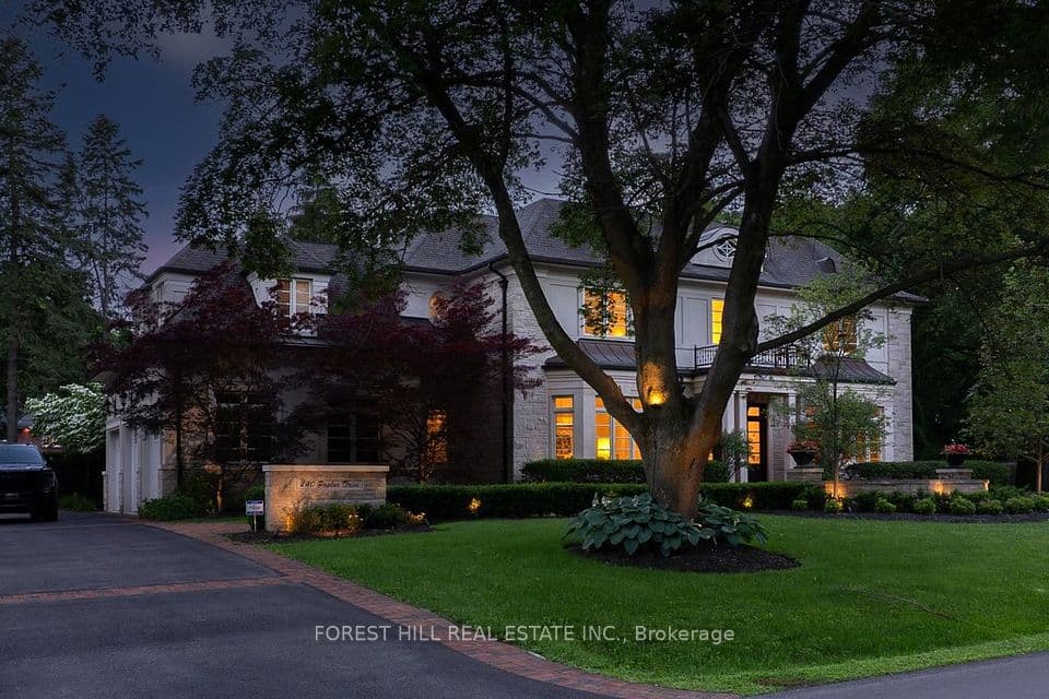 240 Poplar Drive, Oakville, ON L6J 4C8 – main photo