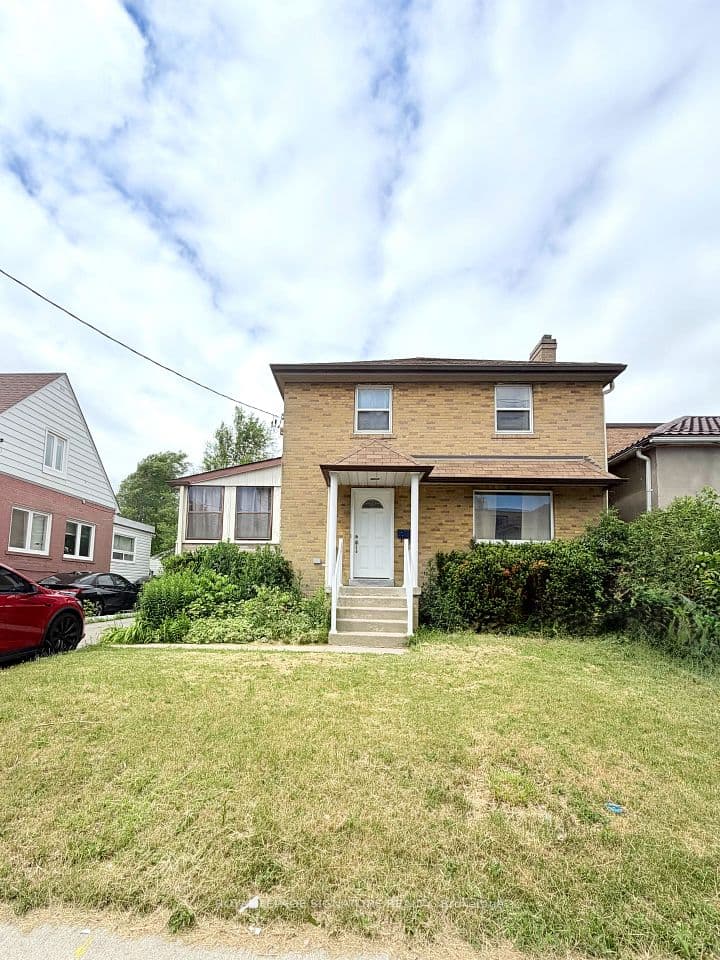 224 King Street, Toronto, ON M9N 1L7 – main photo