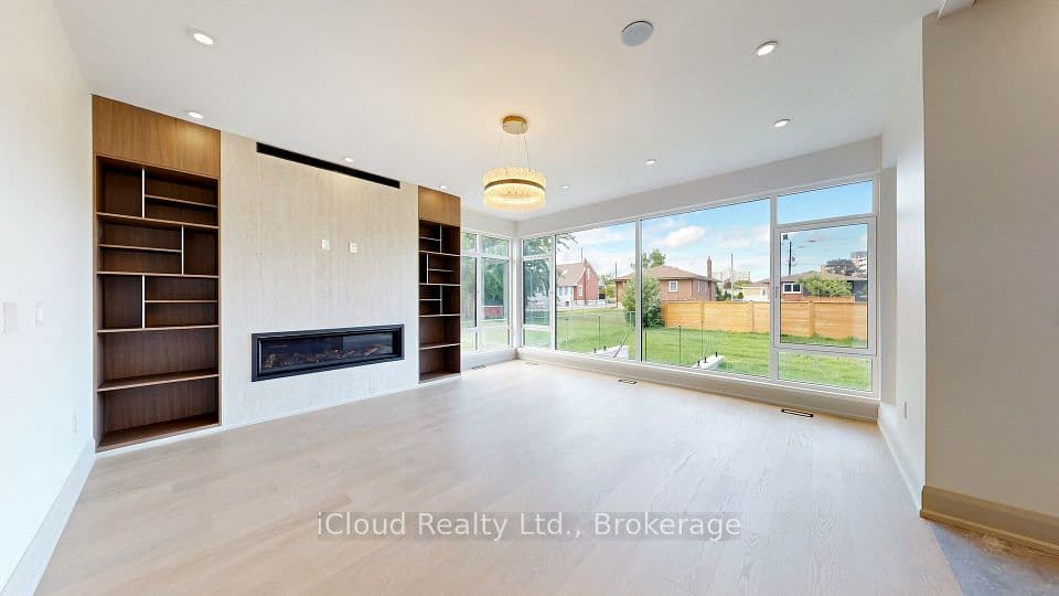 2539 Rugby Road, Mississauga, ON L5B 1T1 – photo 3