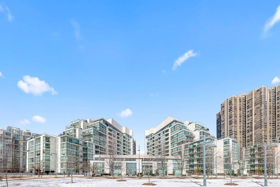 5 Marine Parade Drive 1013, Toronto, ON M8V 4B4 – photo 2
