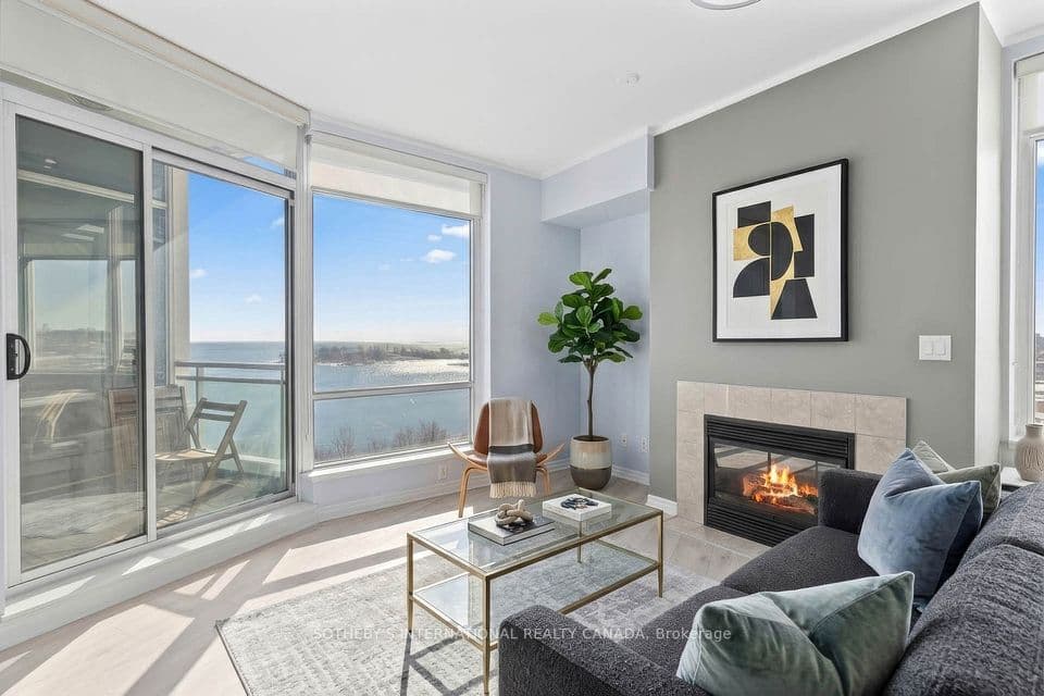 5 Marine Parade Drive 1013, Toronto, ON M8V 4B4 – main photo