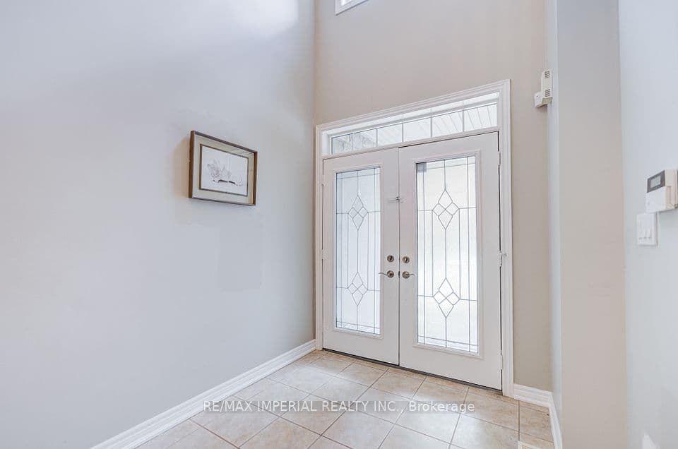1233 Agram Drive, Oakville, ON L6H 7P1 – photo 3