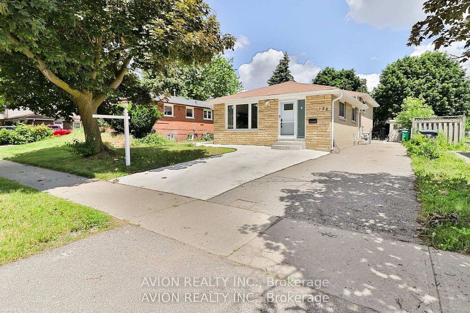 128 Rutherford Road N, Brampton, ON L6V 2J5 – main photo