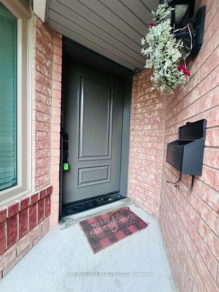 15 Beaverhall Road, Brampton, ON L6X 4L3 – photo 2