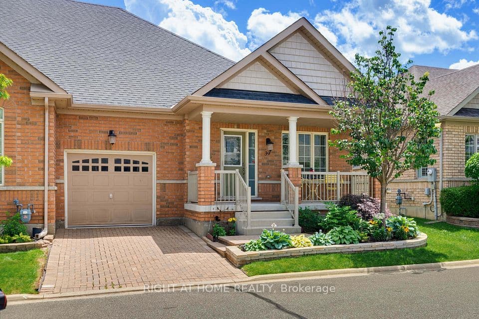 39 Lacorra Way, Brampton, ON L6R 3P2 – photo 2