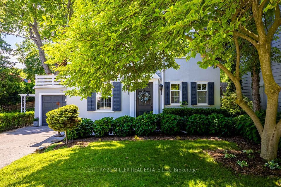 32 Park Avenue, Oakville, ON L6J 3X8 – main photo