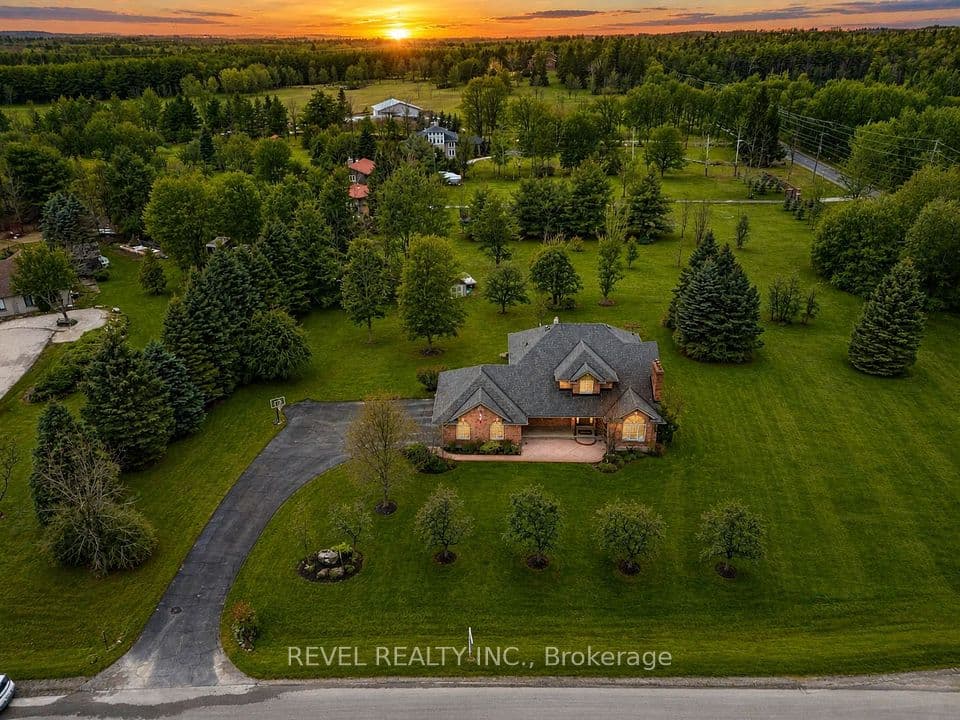 2255 Mohawk Trail, Milton, ON L0P 1B0 – main photo