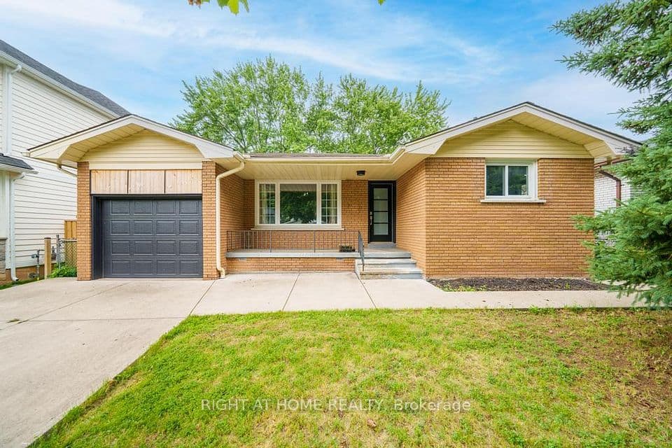 662 Montego Crescent, Burlington, ON L7N 2Z1 – photo 3