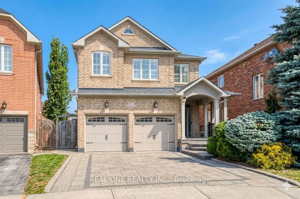 2511 Felhaber Crescent, Oakville, ON L6H 7R8 – main photo