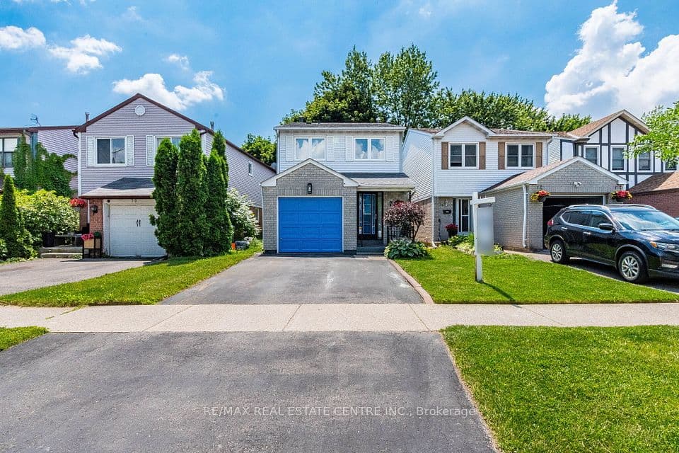 72 Malabar Crescent, Brampton, ON L6S 3X8 – photo 3