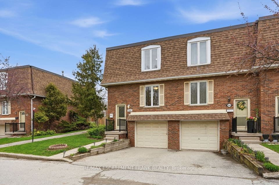 1538 Westminster Place, Burlington, ON L7P 2B5 – photo 3