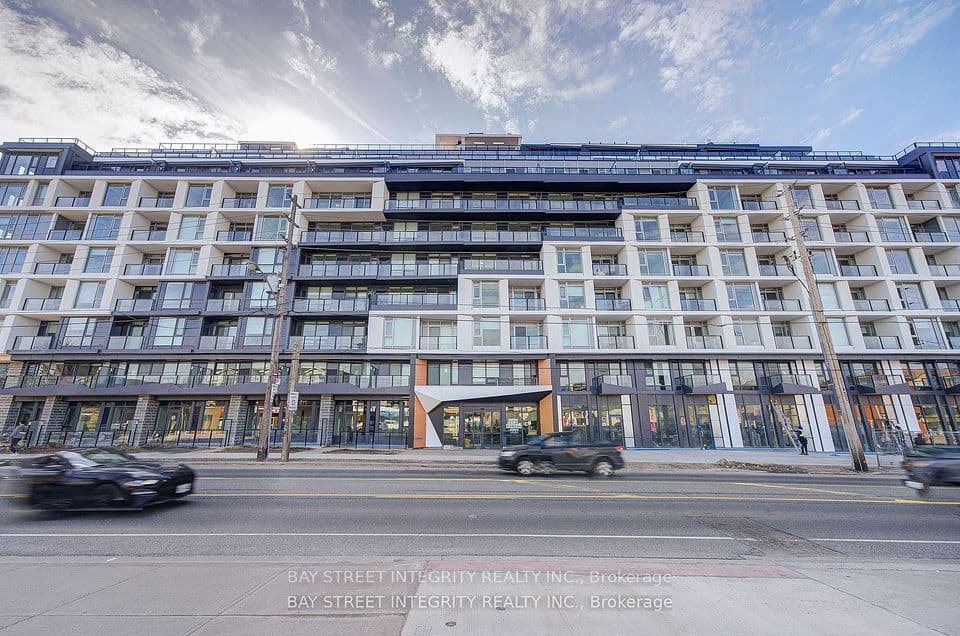 556 Marlee Avenue 205, Toronto, ON M6B 0B1 – main photo