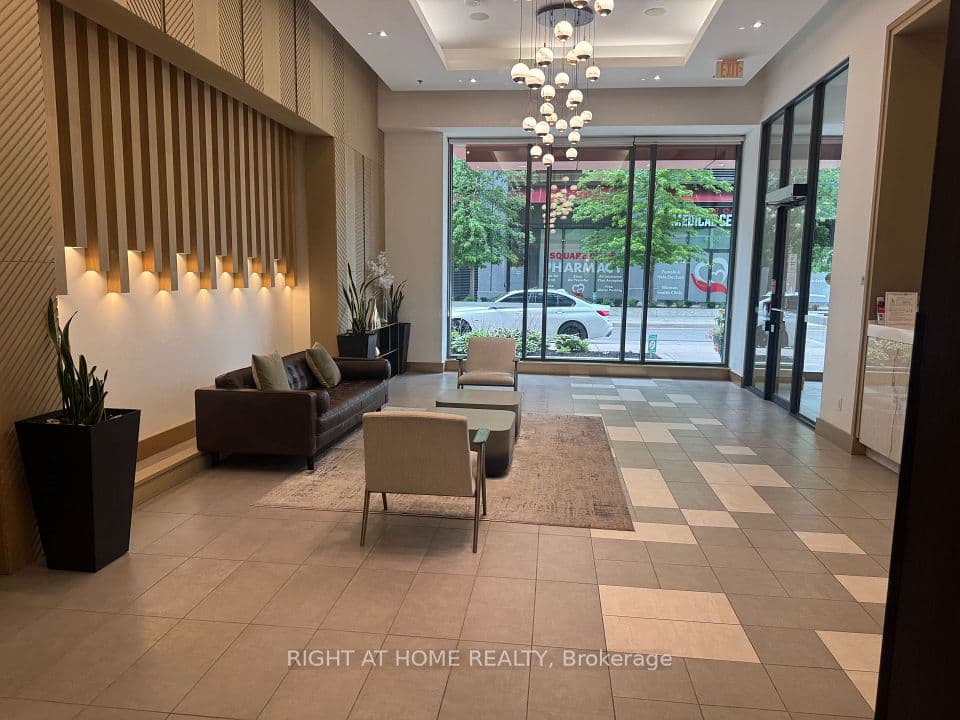 4099 Brickstone Mews 708, Mississauga, ON L5B 0G2 – photo 2