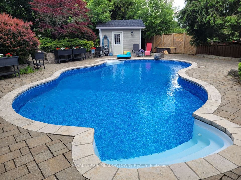 13 Mckee Drive, Caledon, ON L7C 1G8 – photo 2
