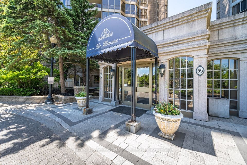 55 Kingsbridge Garden Circle 2310, Mississauga, ON L5R 1Y1 – photo 3