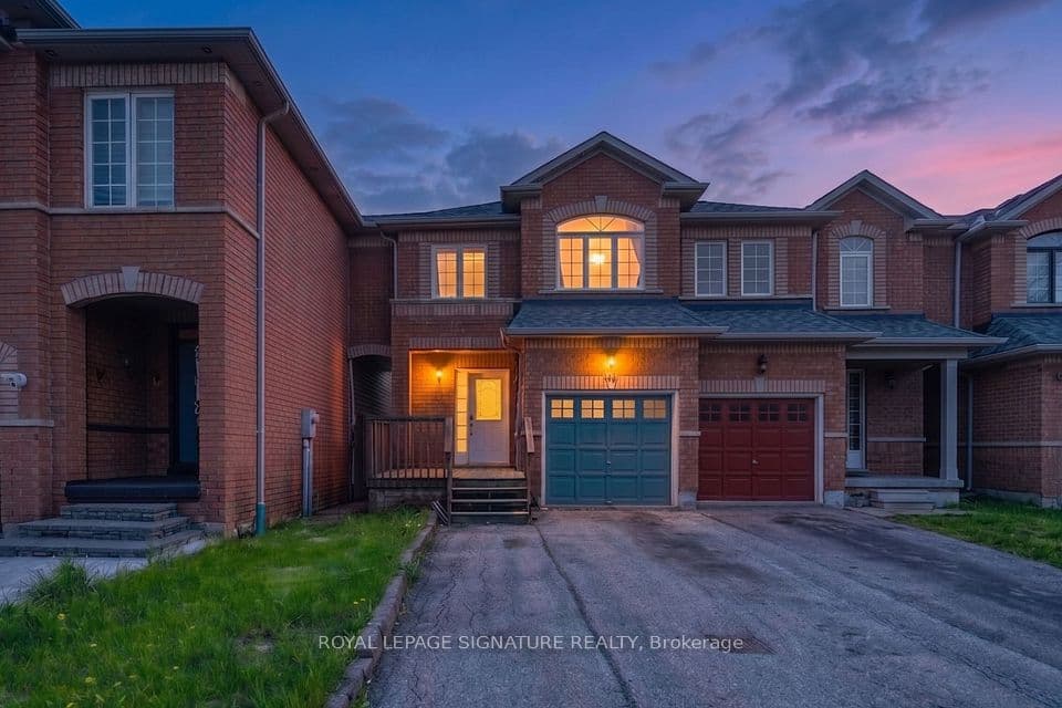42 Corvette Court, Brampton, ON L7A 2H8 – main photo