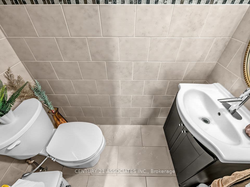 6240 Montevideo Road 12, Mississauga, ON L5N 2N7 – photo 3