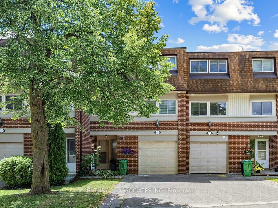 6240 Montevideo Road 12, Mississauga, ON L5N 2N7 – main photo