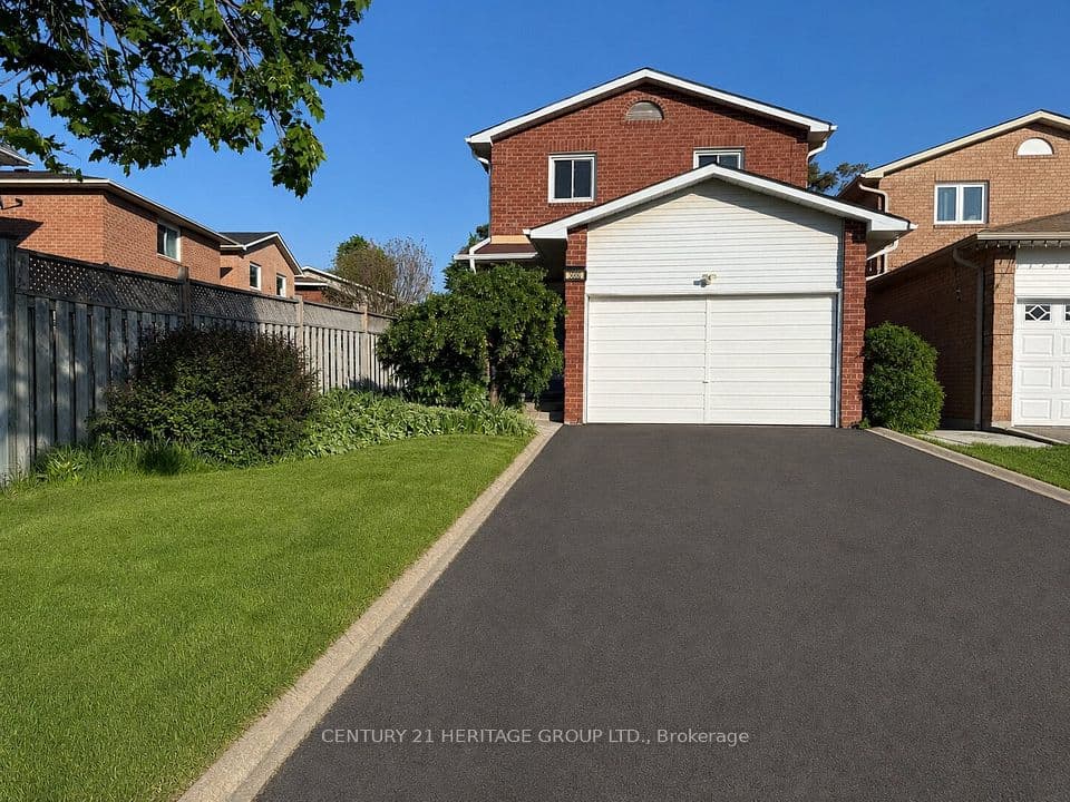 9 Corona Gate, Brampton, ON L6Y 3N4 – main photo