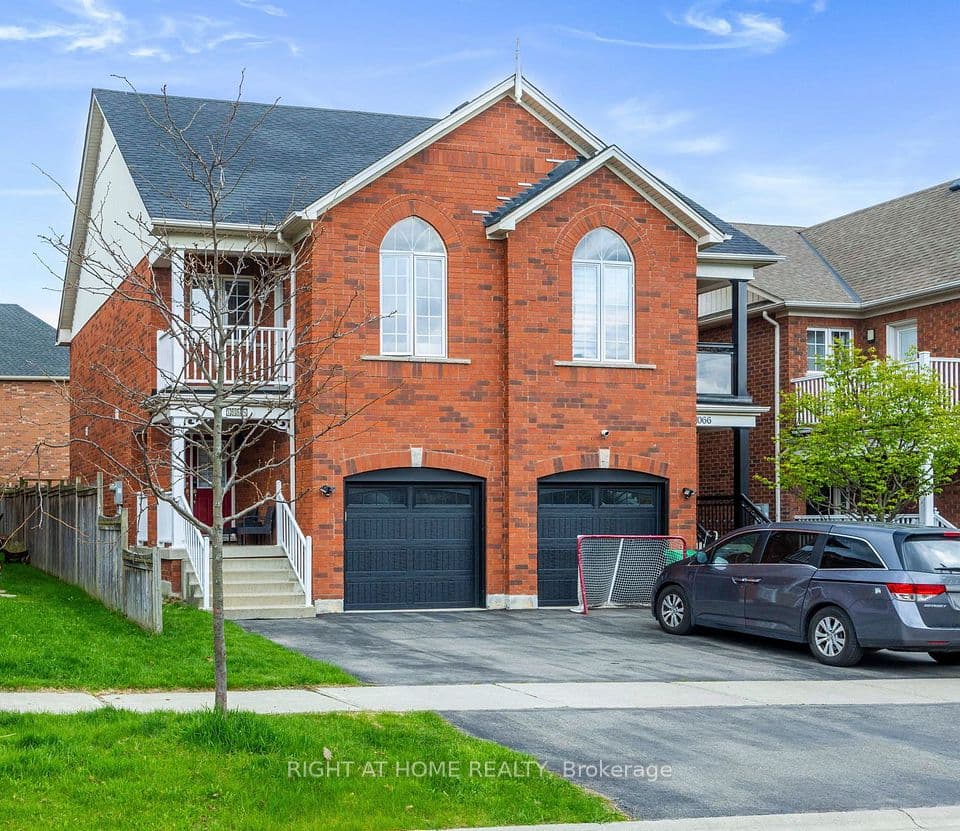 1064 Pepperidge Cross, Mississauga, ON L5W 1J5 – main photo