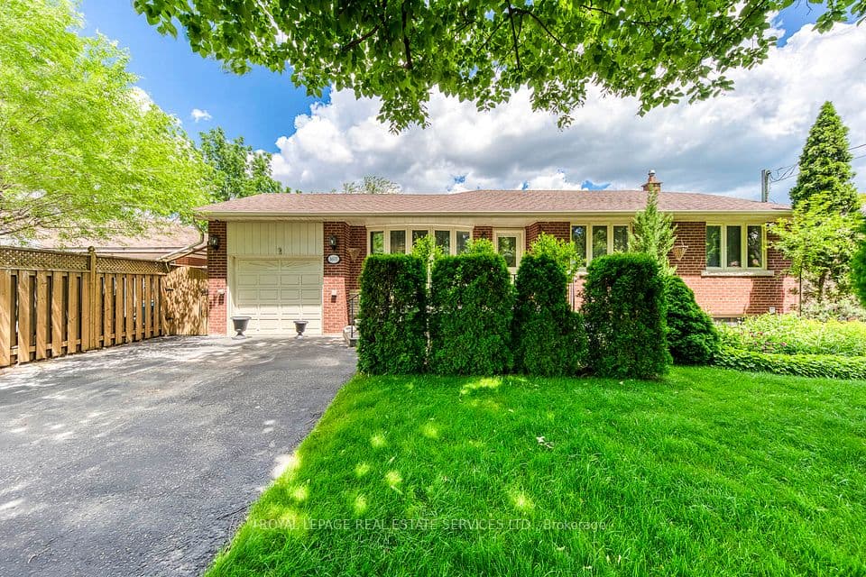 1607 Ewald Road, Mississauga, ON L5G 4C4 – photo 3