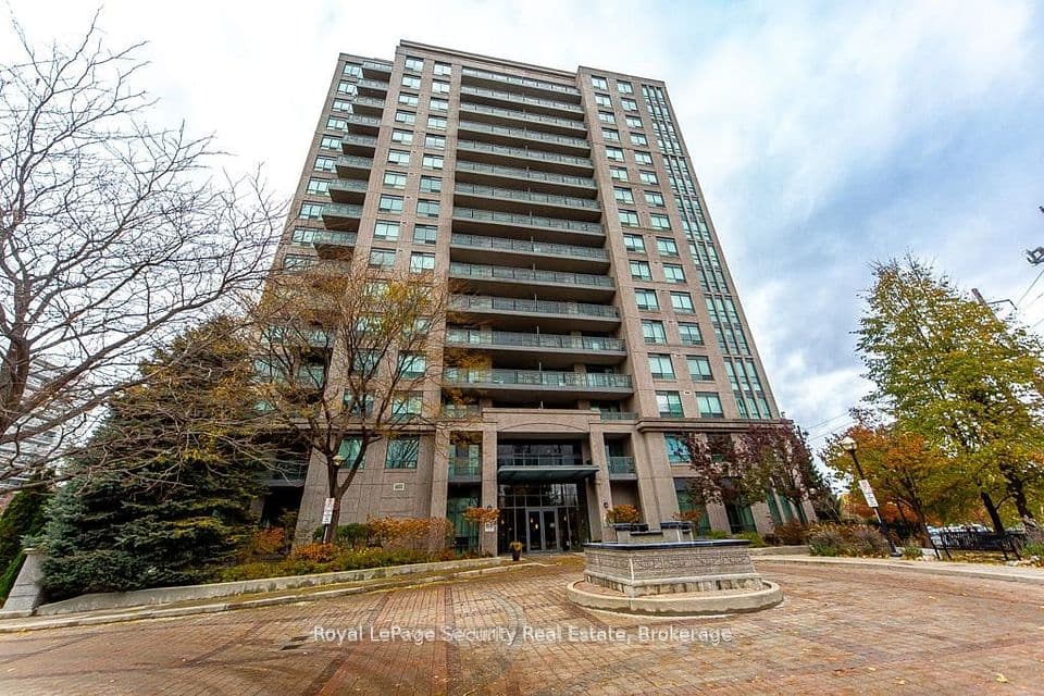 38 Fontenay Court 1402, Toronto, ON M9A 5H5 – main photo