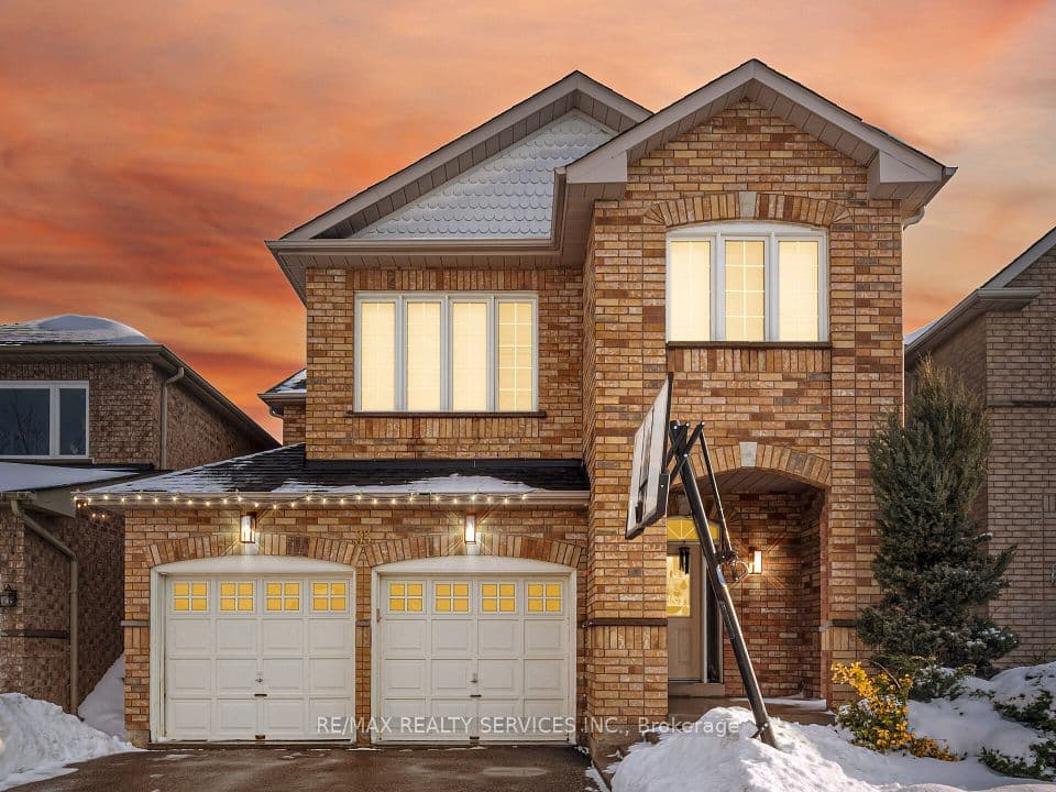 33 Sewells Lane, Brampton, ON L7A 2Z9 – main photo
