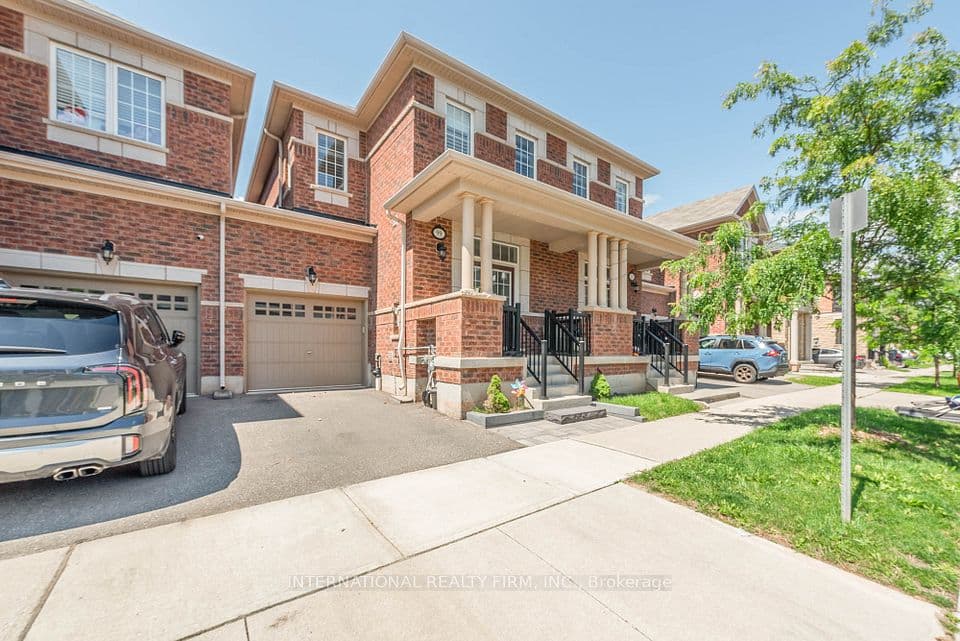 99 Huguenot Road, Oakville, ON L6H 0M3 – photo 2