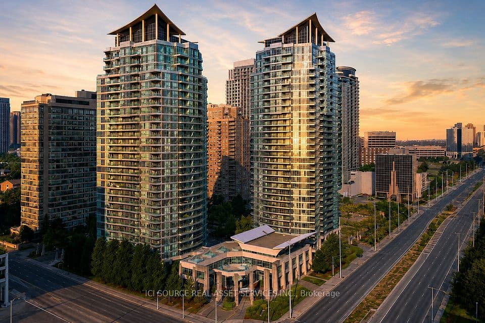 33 Elm Drive W 607, Mississauga, ON L5B 4M2 – main photo