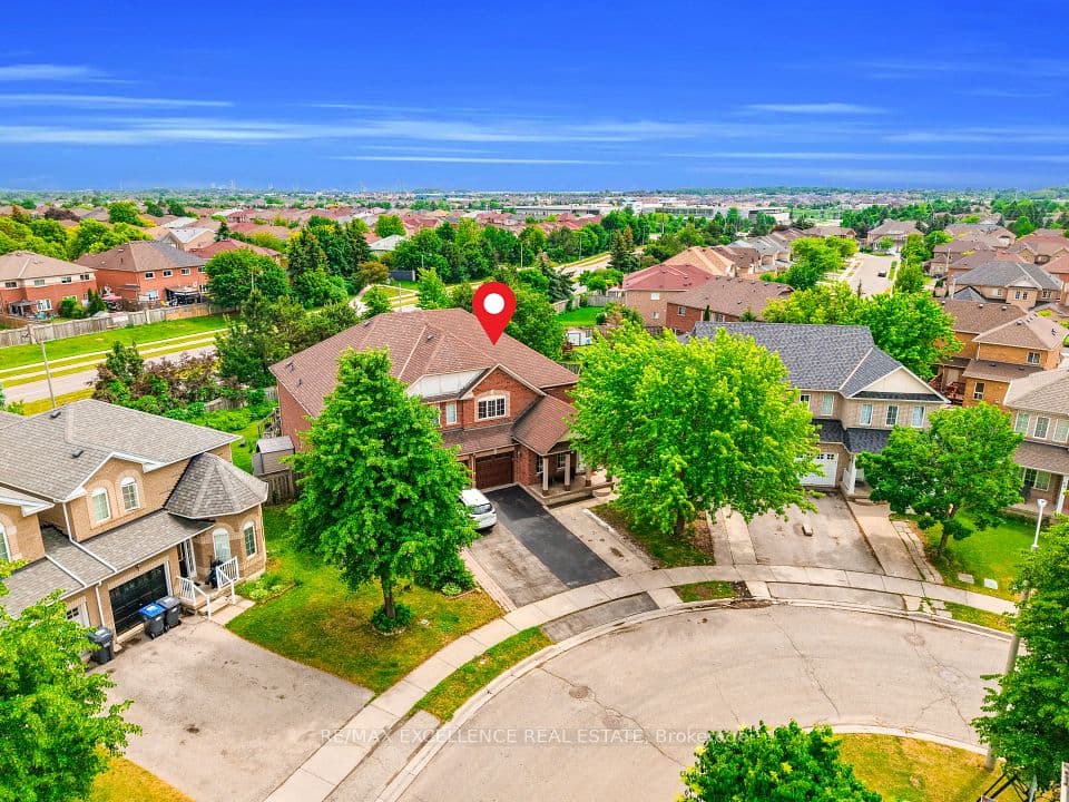 50 Jewel Crescent, Brampton, ON L6R 2P5 – photo 3