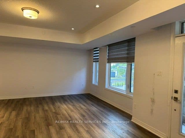 15 Fieldridge Crescent 1, Brampton, ON L6R 4G6 – photo 3