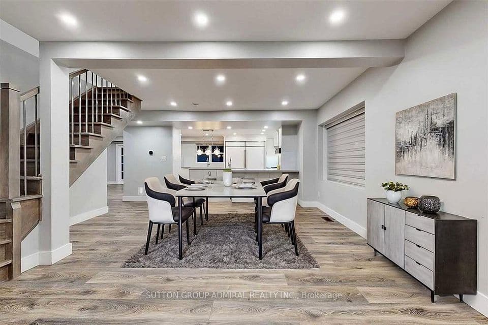 5 Donnybrook Lane, Toronto, ON M9A 2V2 – photo 3