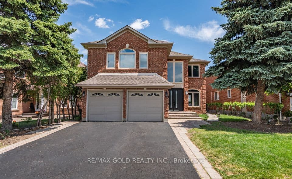 19 Eagleridge Drive, Brampton, ON L6R 1G6 – main photo