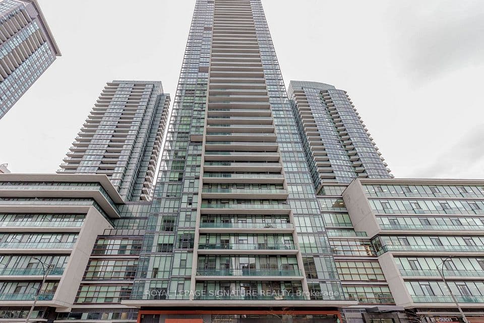 4070 Confederation Parkway 2109, Mississauga, ON L5B 0E9 – main photo