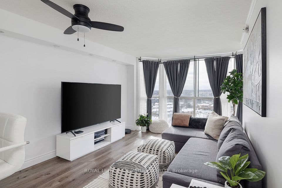 880 Dundas Street W 909, Mississauga, ON L5C 4H3 – photo 2